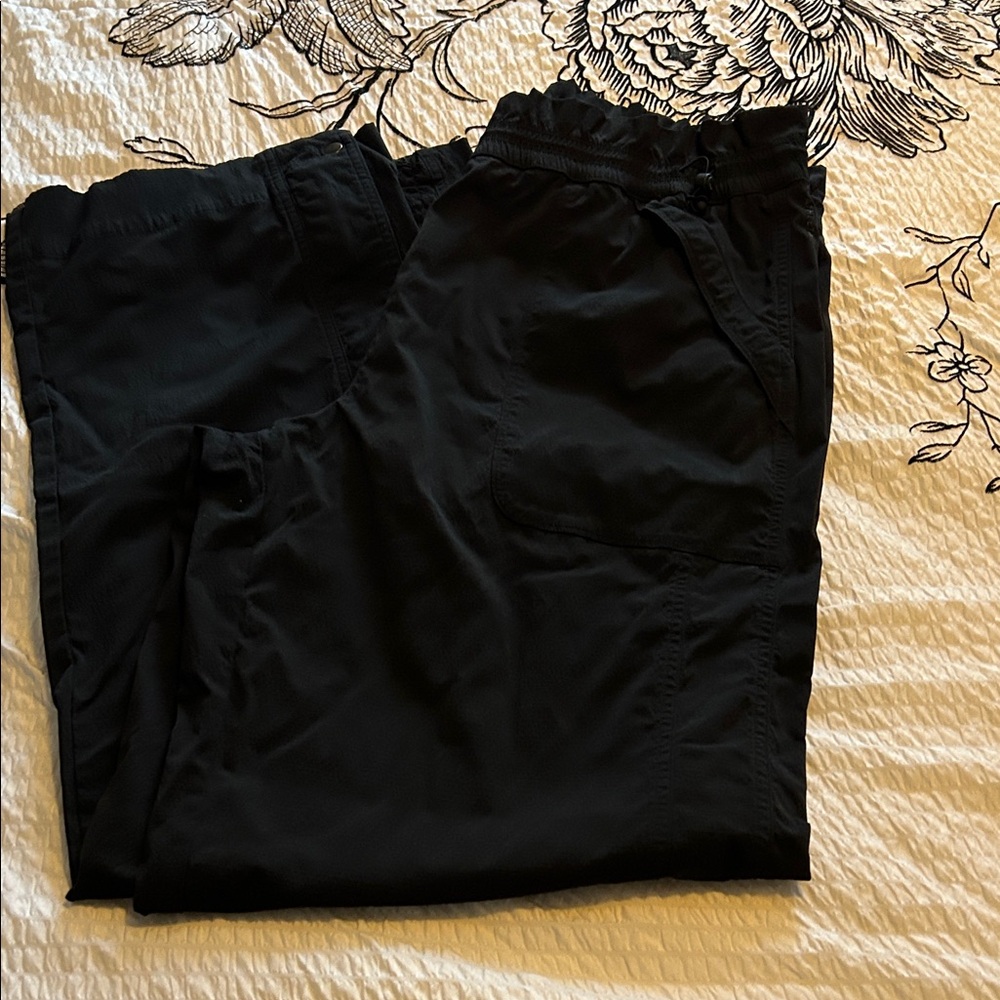Athleta Parachute Trekkie 14T Pant